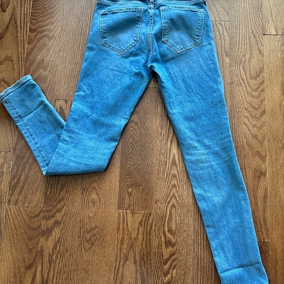 Low rise distressed Jeans - Picture 4 of 4